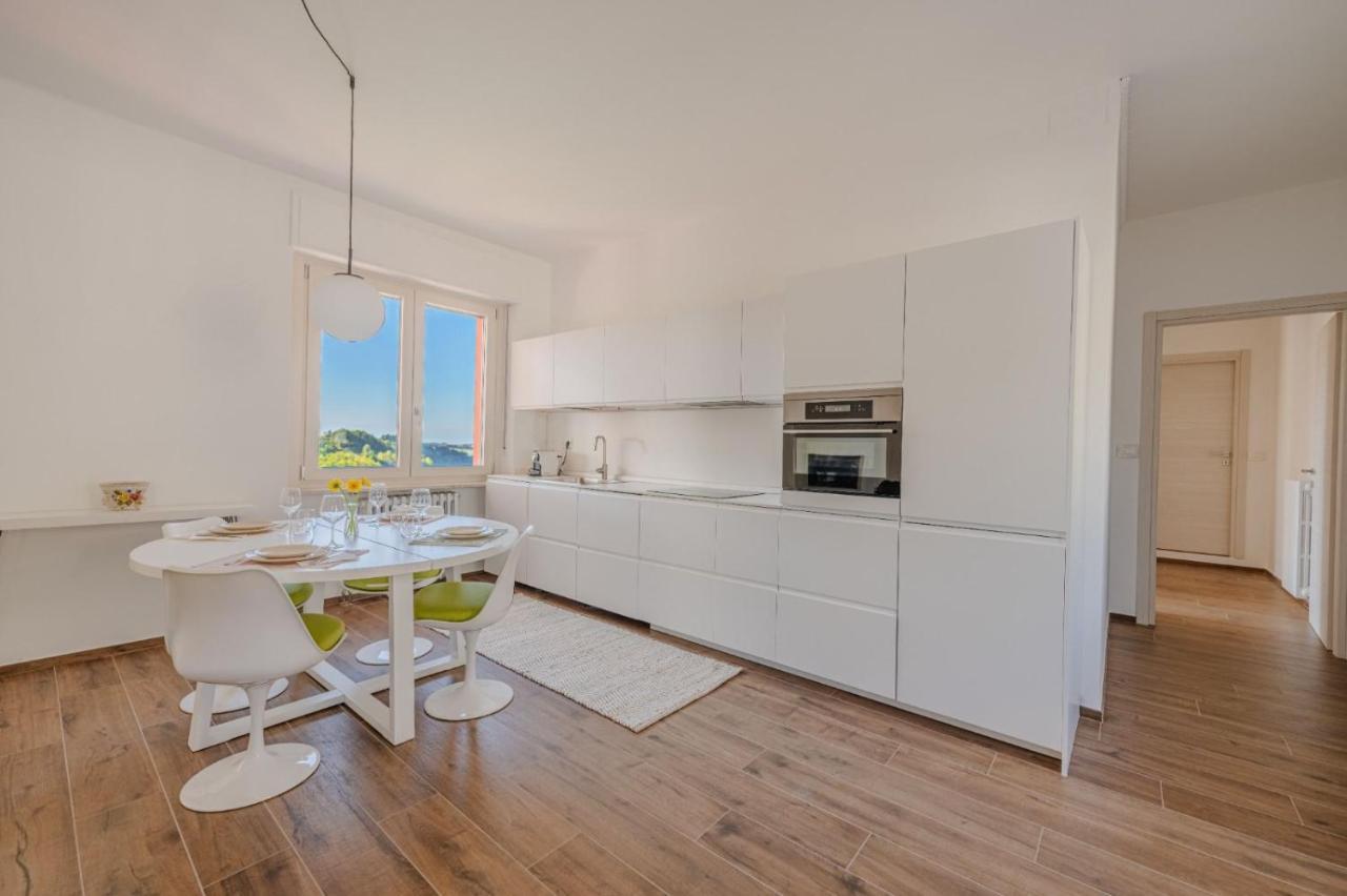 Casa Rafanelli Apartman Monforte dʼAlba Kültér fotó